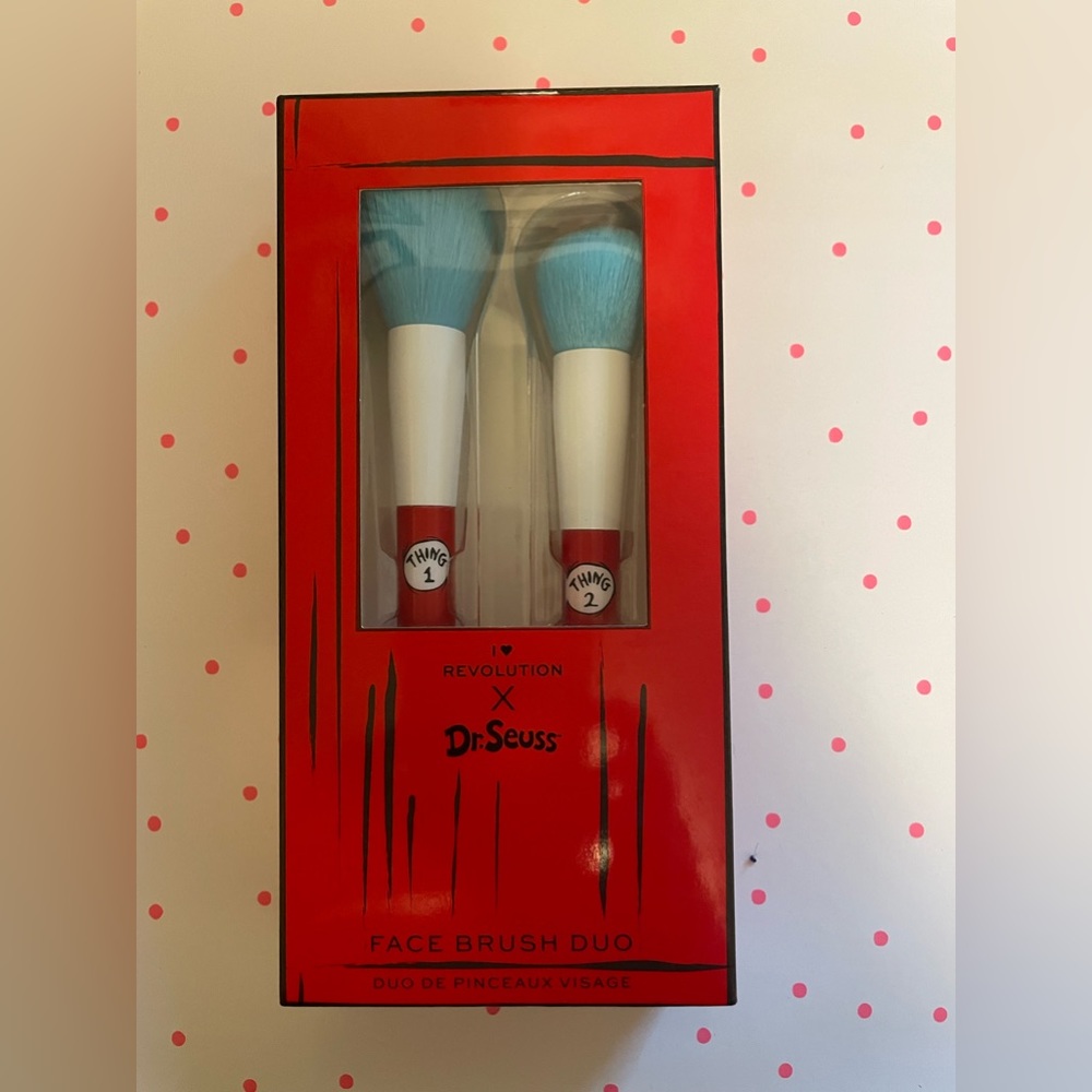 I love Revolution Dr. Seuss Thing 1 and Thing 2 Brush Set